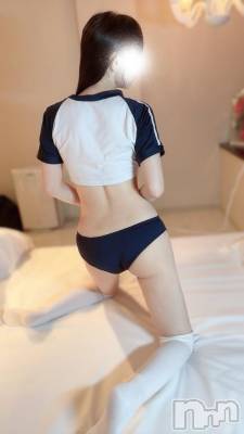 上越デリヘル BLUE BIRD上越店(ブルーバード上越店) しいな(21)の11月1日写メブログ「後ろからしたい人🙋❕」