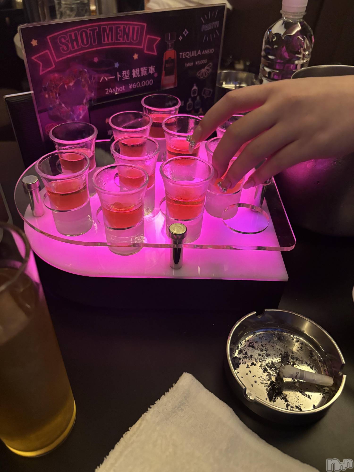 ƲХ顦Lounge Veranda(饦󥸥٥) 2025ǯ714̥֥֤塪