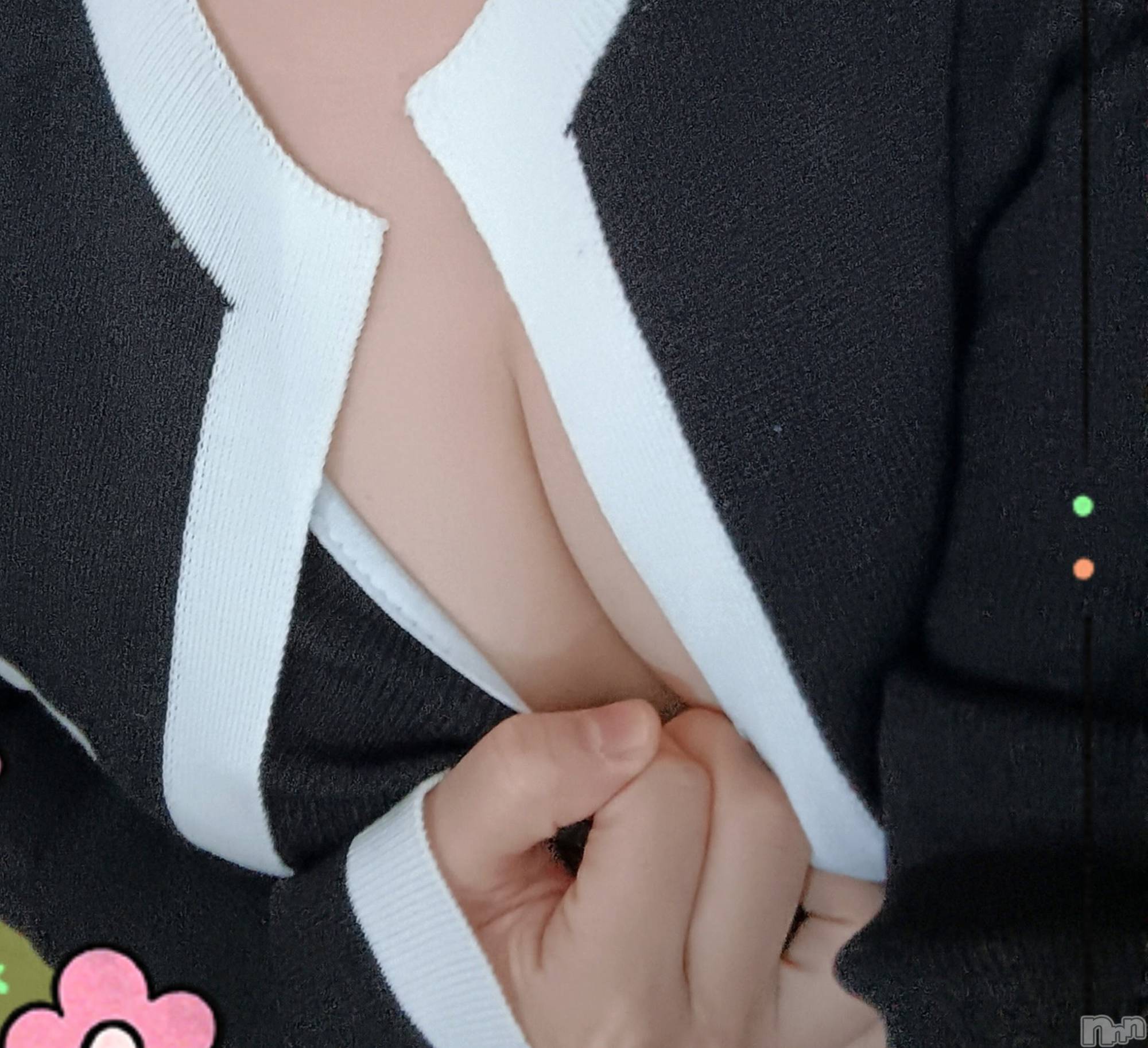 新潟デリヘル人妻不倫処　桃屋　新潟店(ヒトヅマフリンドコロモモヤ)まひろ・新人奥様(42)の2025年11月27日写メブログ「土曜日待ってます🥰残り1枠です💕」