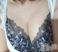 新潟デリヘル人妻不倫処　桃屋　新潟店(ヒトヅマフリンドコロモモヤ) まひろ・新人奥様(42)の12月8日写メブログ「チクビイキ　❤︎　まひろ」