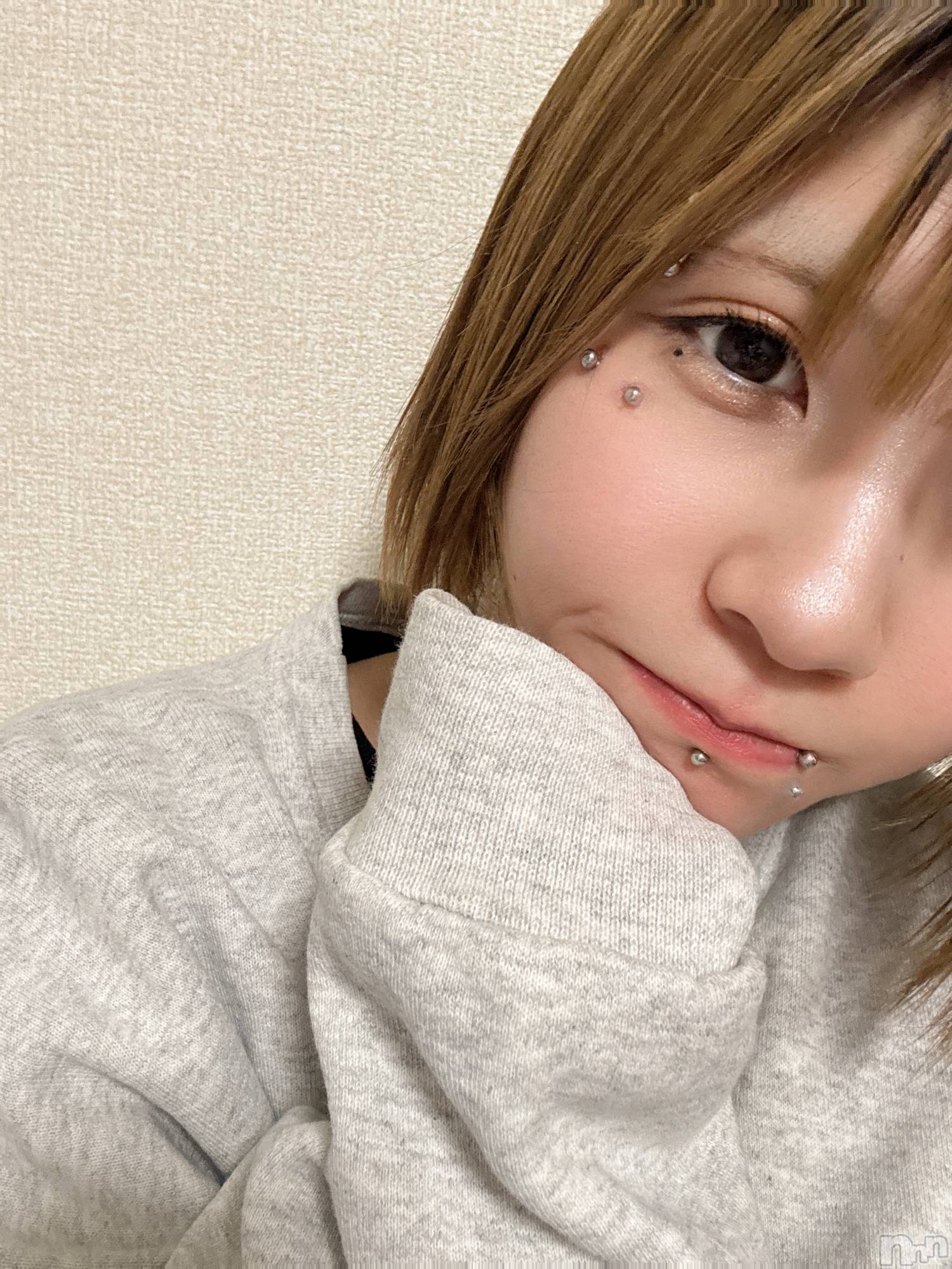 ��Į����Х��顦�����lounge Garden(�饦�󥸥����ǥ�) ��2026ǯ1��5���̥�֥����ֺ�ǯ�����������ꤤ���ޤ�����♥��