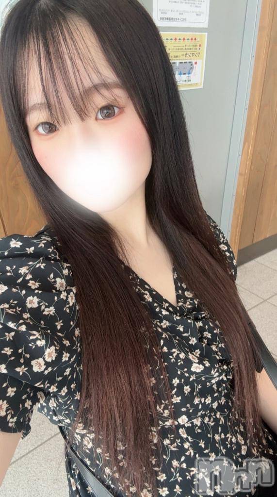 上越デリヘルHONEY(ハニー)みおん(♪♪)(20)の2025年7月11日写メブログ「初日奪って……♡」