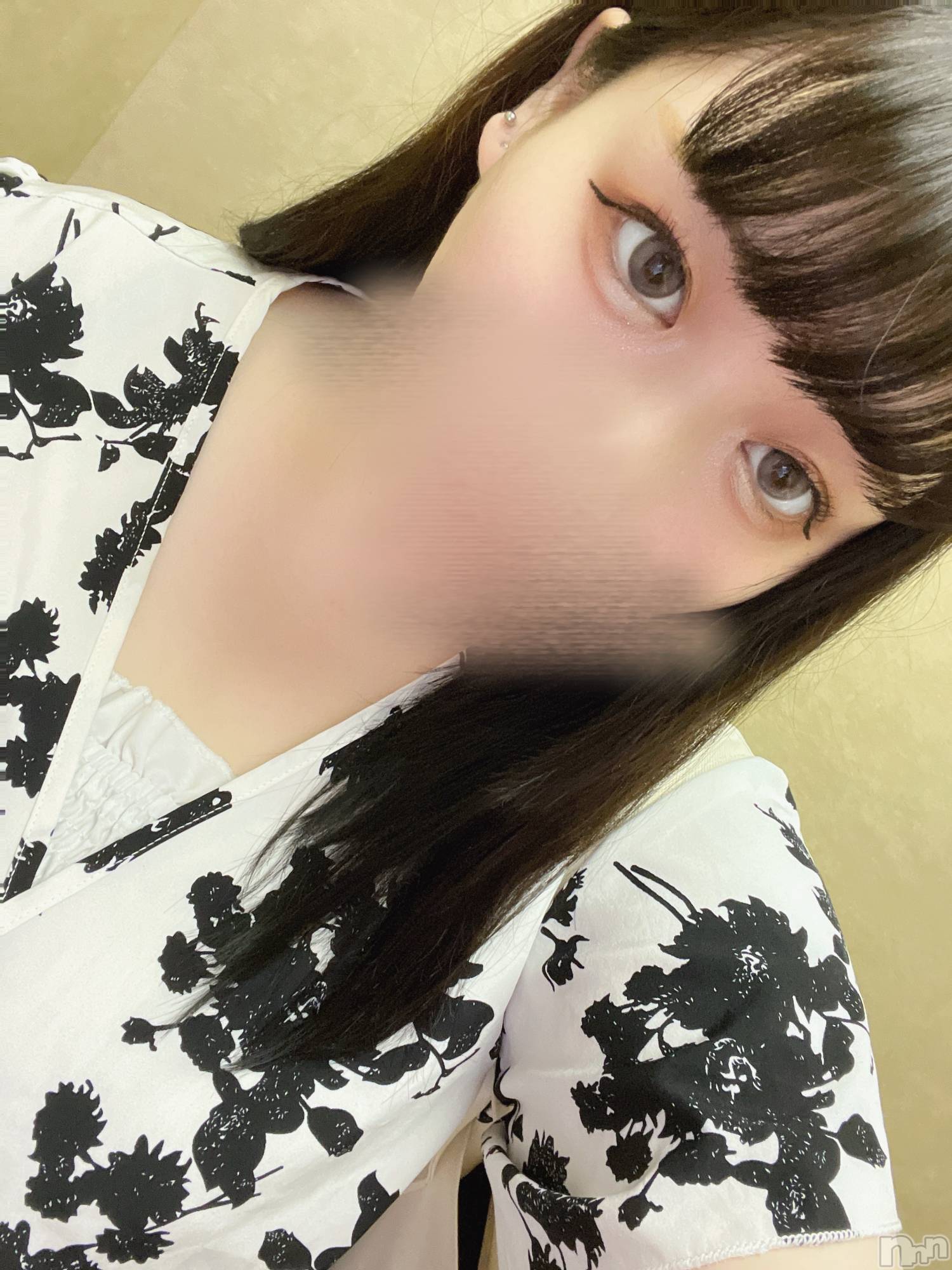 長岡人妻デリヘル奥様特急 長岡店(オクサマトッキュウナガオカテン)はつね(26)の2025年7月13日写メブログ「出勤してるよ🐰🫧」
