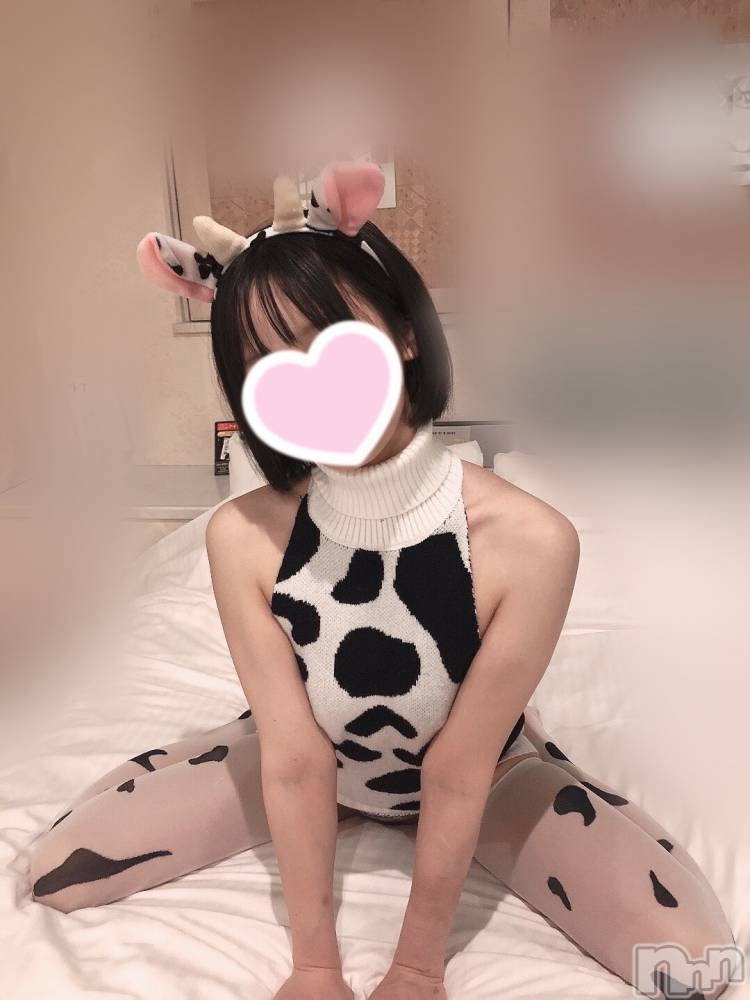 長岡手コキ長岡市総合デリヘル COLOR～デリヘル・手コキ・密着エステ～(ナガオカシソウゴウデリヘルカラー) ちさと(24)の8月8日写メブログ「えちえちなコスといえば…🤍」