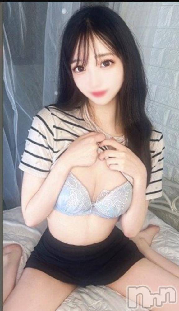 上越デリヘルRICHARD（リシャール）(リシャール)桃華えりん(23)の2025年7月13日写メブログ「ななと究極のH、シよ？🩷」