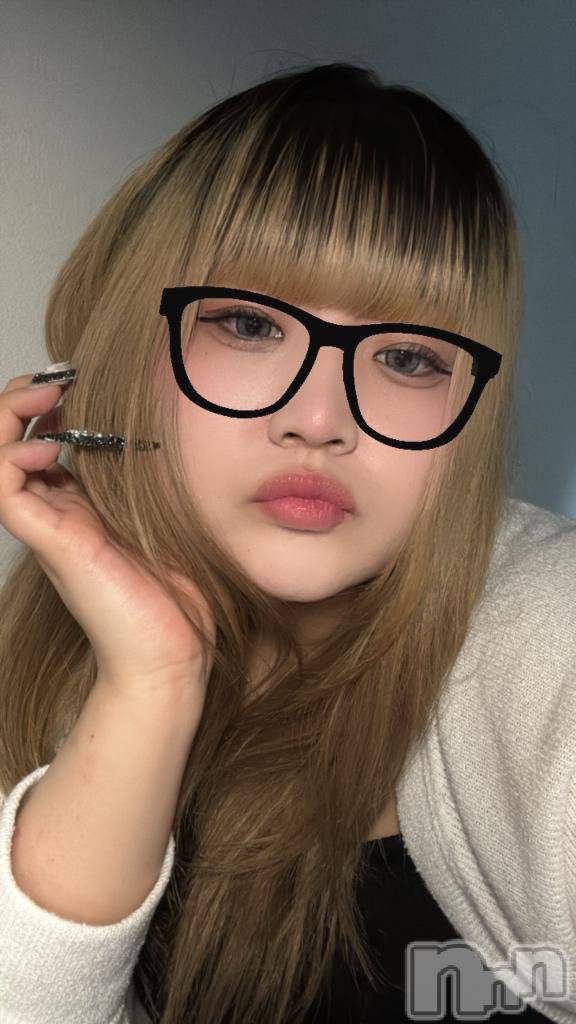 新潟デリヘル奥様特急 新潟店(オクサマトッキュウニイガタテン)みつは(22)の2025年7月17日写メブログ「しゅしゅ」