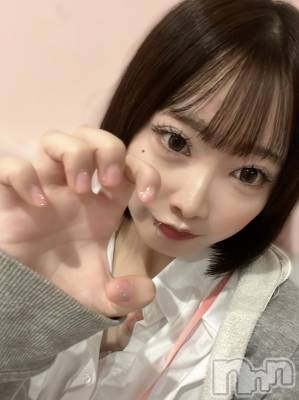 新潟駅前スナック・ガールズバーLAPLUS(ラプラス) さらら(21)の10月7日写メブログ「秋の匂い👃🏻」