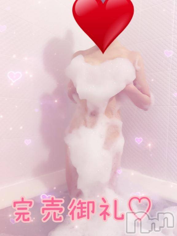 新潟ソープスチュワーデス もえ(21)の8月7日写メブログ「本日完売です🙏💕」