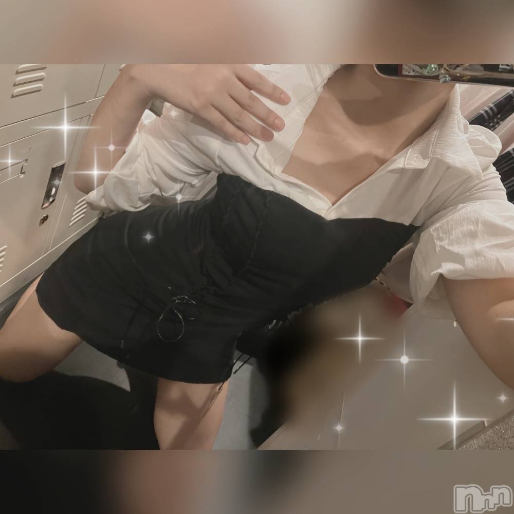 新潟人妻デリヘル新潟人妻　2nd Wife(セカンドワイフ) 体験。やえ奥様(26)の7月18日写メブログ「やえです🍀⟡.·」
