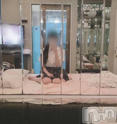 新潟デリヘル Cherish Amulet(チェリッシュ アミュレット) みこと ≪黒髪アイドル系美少女≫(21)の2月12日写メブログ「19:30からいますよ🥰」