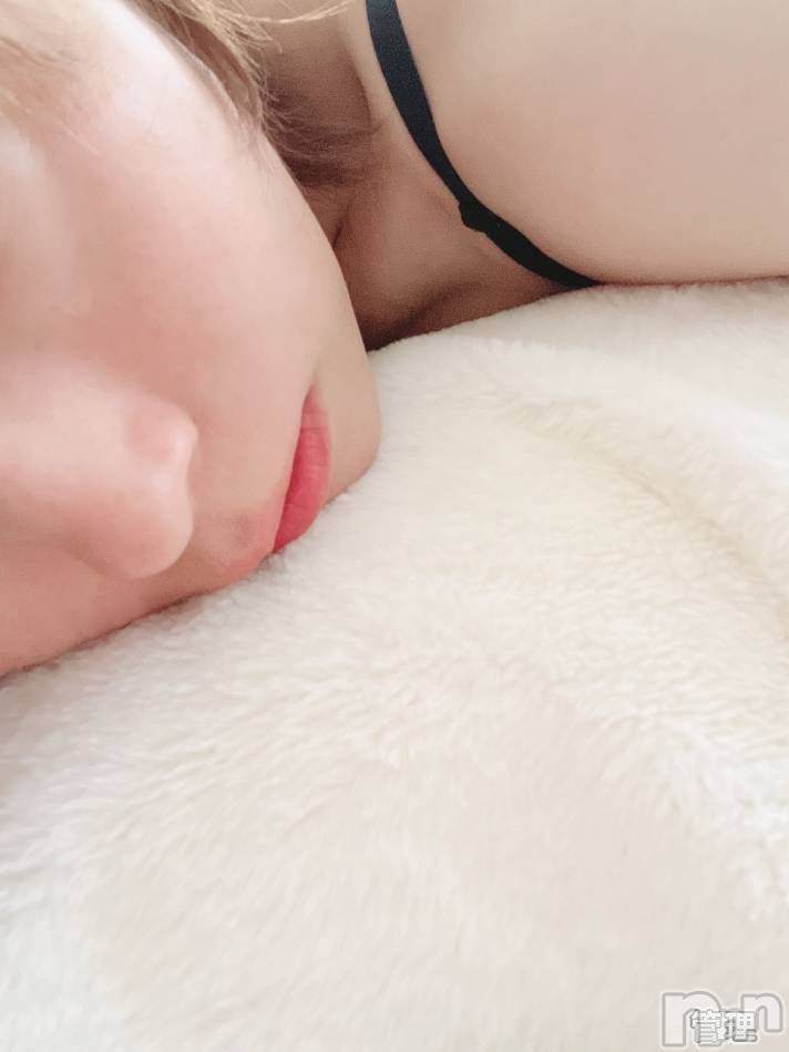 みる