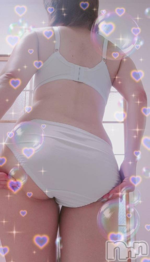 長岡デリヘル奥様特急 長岡店(オクサマトッキュウナガオカテン) はなび(30)の8月25日写メブログ「出勤」