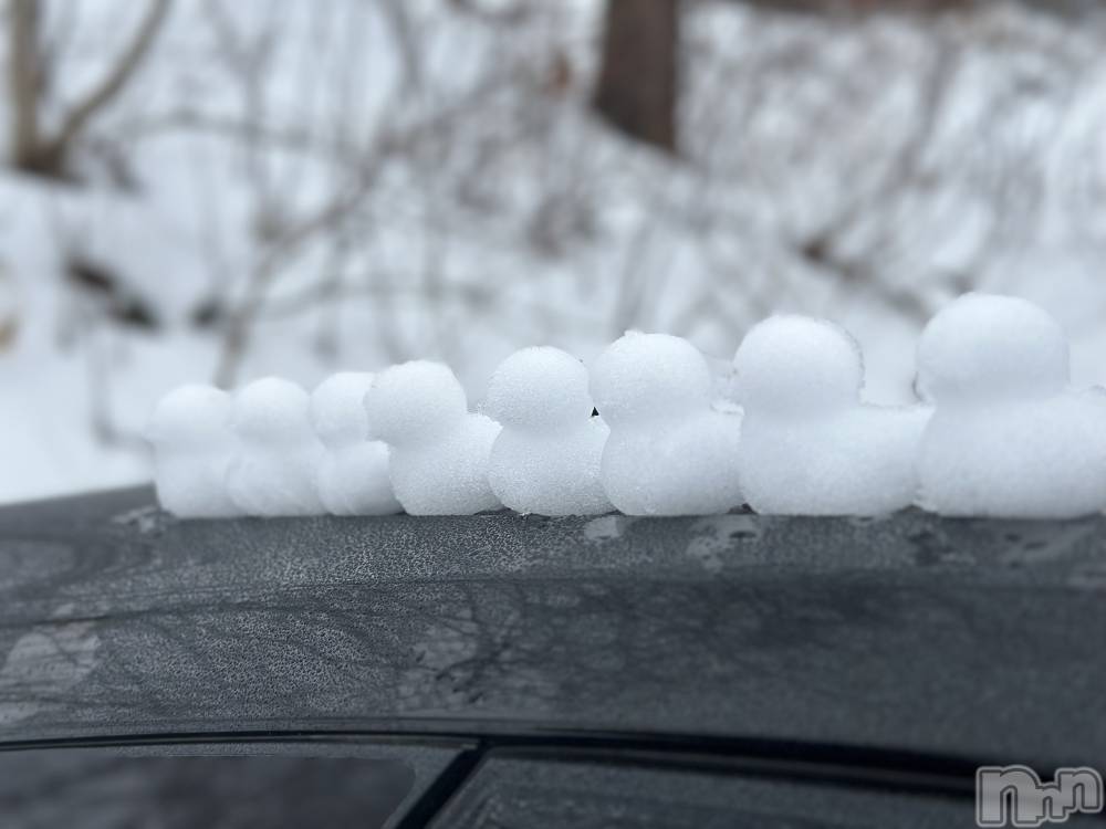 三条デリヘル人妻じゅんちゃん-出稼ぎ0！地元の奥様専門-(ヒトヅマジュンチャン) 夏樹なお☆誰もが振り返る若奥様(27)の3月25日写メブログ「30分サービス❤️❤️」