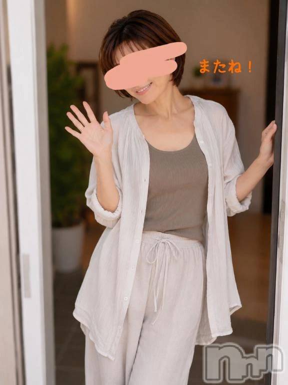 新潟デリヘル熟女の風俗 最終章(ジュクジョノフウゾクサイシュウショウ) ことは(42)の7月22日写メブログ「もう。(笑)」