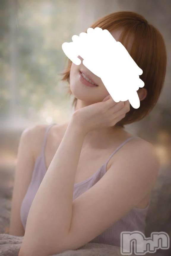 新潟デリヘル熟女の風俗 最終章(ジュクジョノフウゾクサイシュウショウ)ことは(42)の2026年4月11日写メブログ「ちょっとだけ、会えそう…🌿」