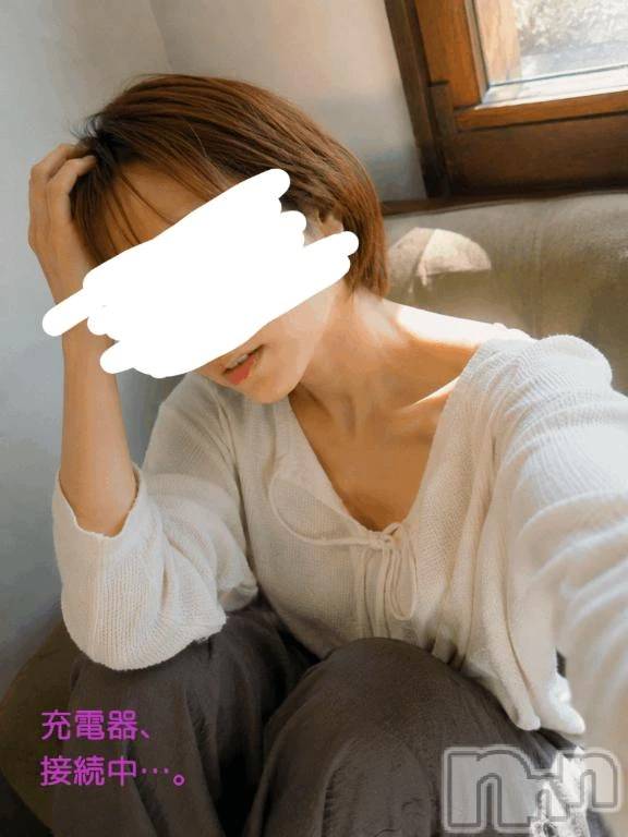 新潟デリヘル熟女の風俗 最終章(ジュクジョノフウゾクサイシュウショウ)ことは(42)の2026年6月2日写メブログ「充電中…|=D―( _ ¯꒳¯ )_」