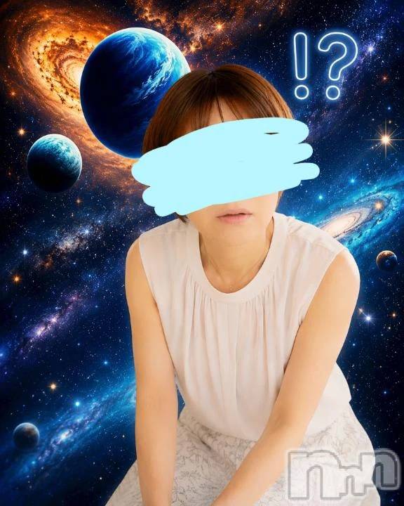新潟デリヘル熟女の風俗 最終章(ジュクジョノフウゾクサイシュウショウ)ことは(42)の2026年6月26日写メブログ「パラパラ住民説。」