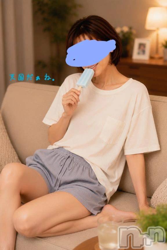 新潟デリヘル熟女の風俗 最終章(ジュクジョノフウゾクサイシュウショウ)ことは(42)の2026年7月19日写メブログ「外せない。」