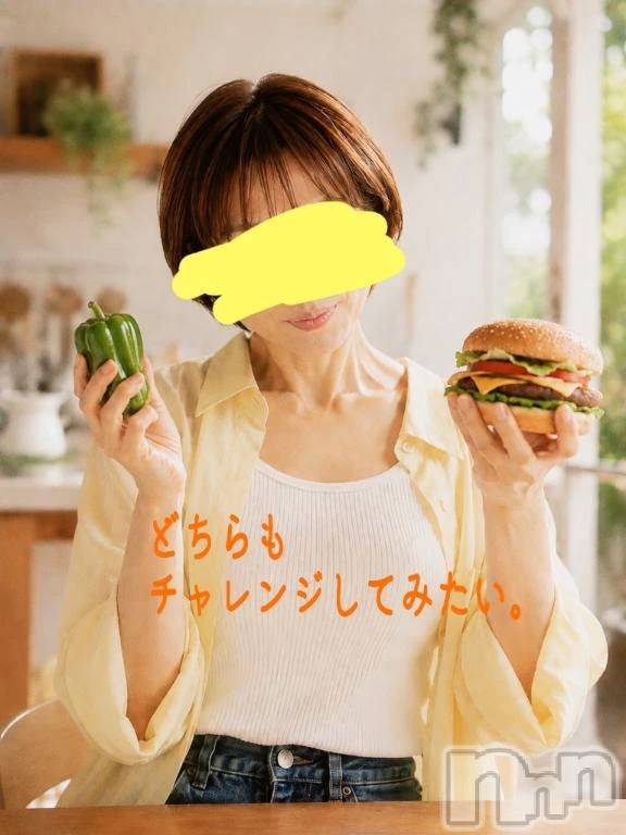 新潟デリヘル熟女の風俗 最終章(ジュクジョノフウゾクサイシュウショウ)ことは(42)の2026年8月17日写メブログ「どちらもいいねぇ。」