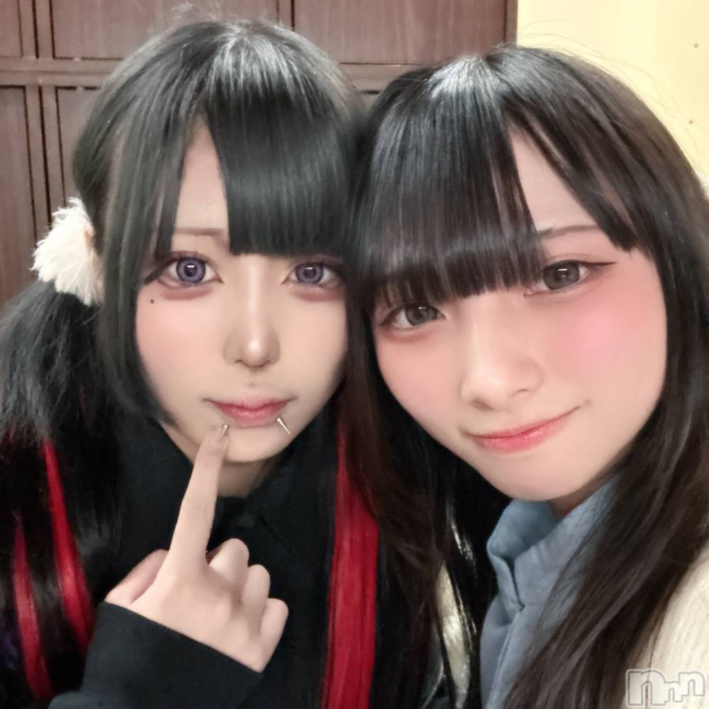 ����������ʥå��������륺�С�Girls Bar Philia(�����륺�С��ե��ꥢ) �ʤ���4��4���̥�֥����֤��֤�����❣️��