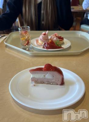 ����������ʥå��������륺�С�Girls Bar Philia(�����륺�С��ե��ꥢ) �ʤ���3��10���̥�֥����֤������ӥ�åե�🍓��