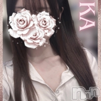 ꤫