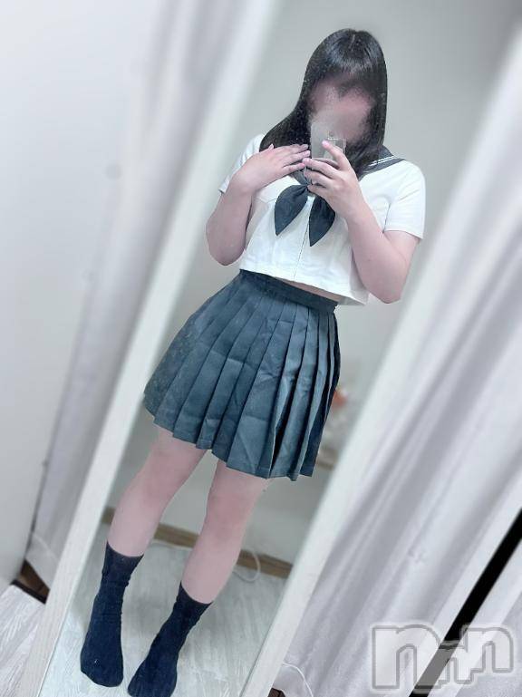 三条デリヘル新潟デリヘル倶楽部　三条店(ニイガタデリヘルクラブ　サンジョウテン) つばき(20)の7月24日写メブログ「はじめまして💕つばきです☺️」