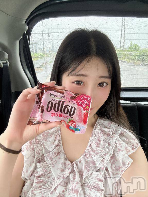 長岡デリヘルROOKIE(ルーキー)りこ(23)の2025年8月12日写メブログ「おはよう🍓🍫」