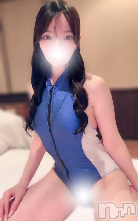 上越デリヘルRICHARD（リシャール）(リシャール) 本郷はなみ(20)の11月25日写メブログ「街で見かける巨乳のあの子とあんな事やこんな事😏❤️」