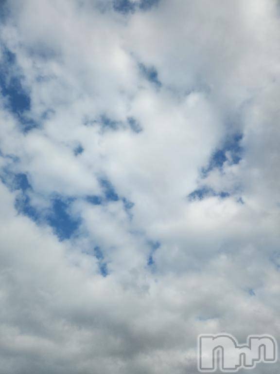 新潟デリヘル奥様特急 新潟店(オクサマトッキュウニイガタテン) はすみ(42)の11月26日写メブログ「こんにちは😊」