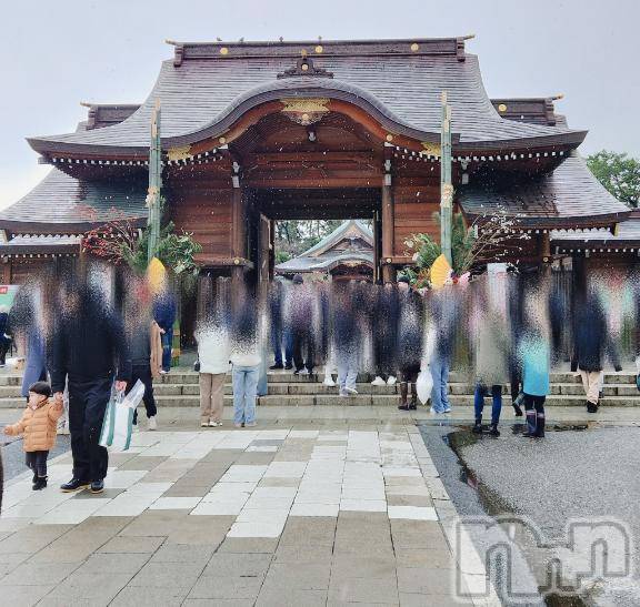 新潟デリヘル奥様特急 新潟店(オクサマトッキュウニイガタテン) はすみ(42)の1月1日写メブログ「皆様...」