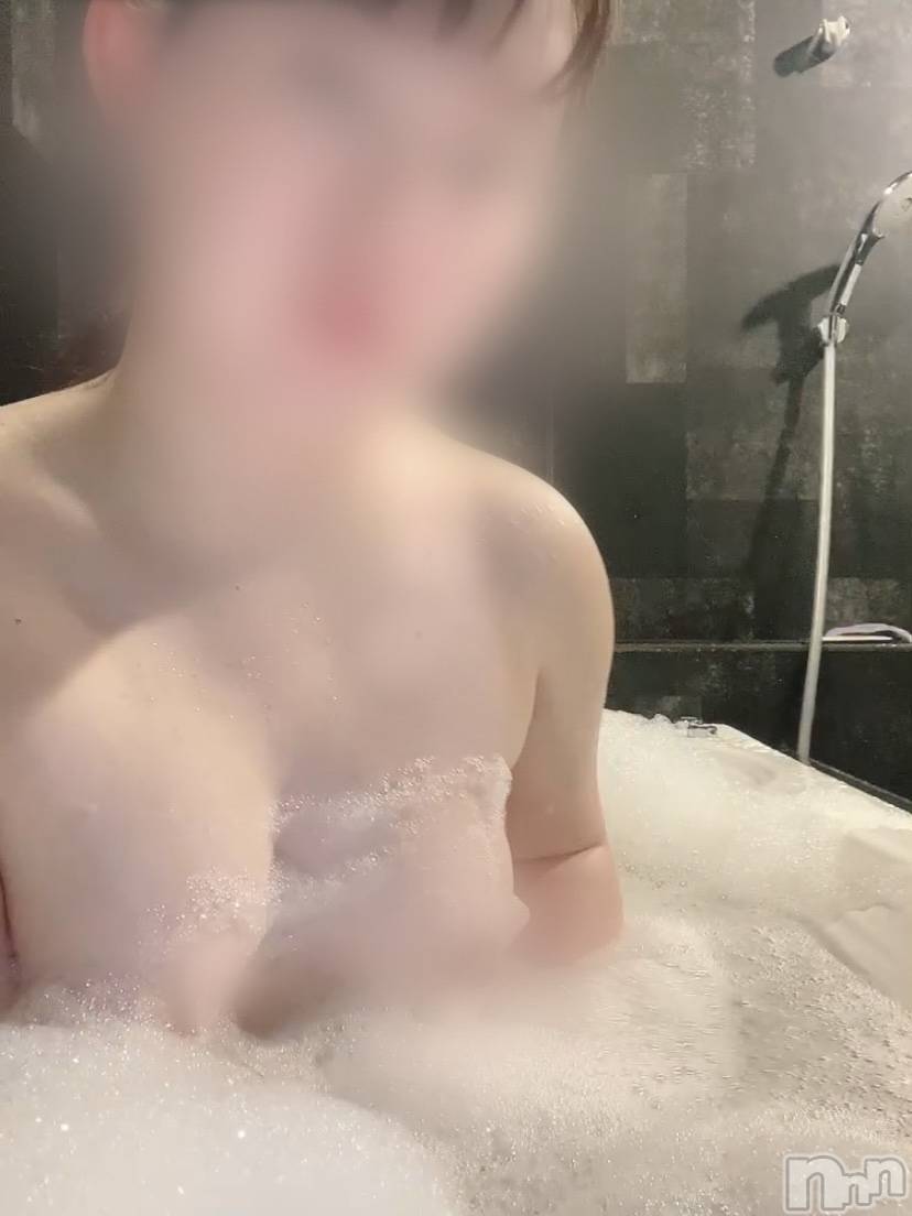 上越デリヘルらぶらぶ　地域密着!!地元新潟女性と会える店(ラブラブ)【新人】とうか★癒し美乳(24)の2025年8月6日写メブログ「🛀🫧🫧」
