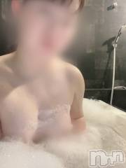 上越デリヘルらぶらぶ　地域密着!!地元新潟女性と会える店(ラブラブ) 【新人】とうか★癒し美乳(24)の8月6日写メブログ「🛀🫧🫧」