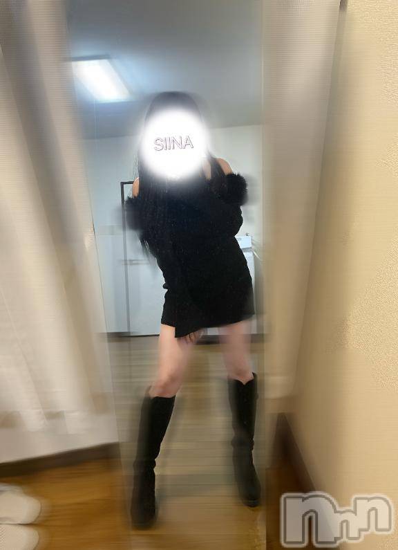 新潟デリヘル新潟風俗Noel-ノエル-(ノエル) しいな(21)の12月9日写メブログ「これぞ絶対領域。」