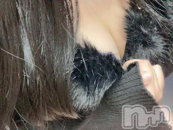 新潟デリヘル新潟風俗Noel-ノエル-(ノエル) しいな(21)の1月4日写メブログ「もっとシて…復活しいな降臨」