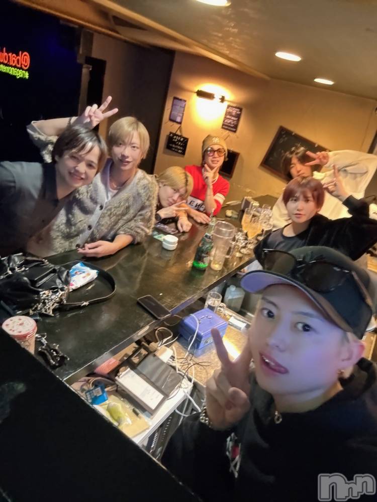 ��Ʋ����������åȥС�BAR DIVINE(�С��ǥ��Х���) �������12��31���̥�֥��������Ƥ�����🙇‍��️��