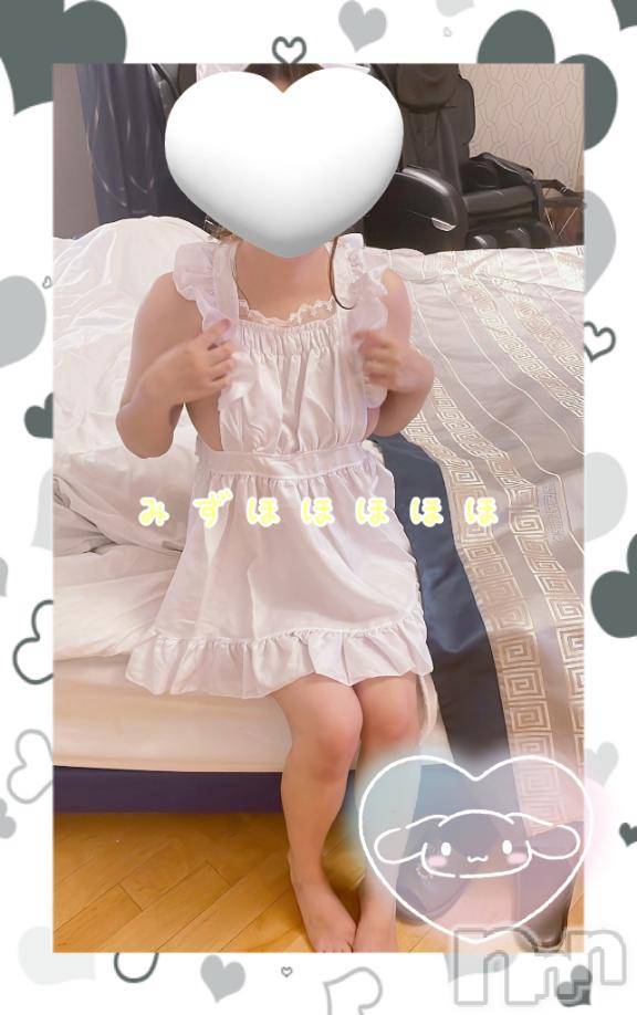 松本発デリヘル松本人妻隊(マツモトヒトヅマタイ) みずほ(28)の10月1日写メブログ「次の出勤まであと16日🎵」