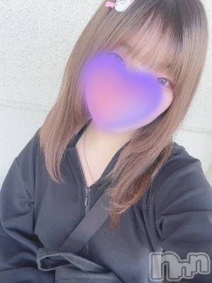 菜摘(21) 身長150cm、スリーサイズB86(E).W58.H84。新潟デリヘル Minx(ミンクス)在籍。
