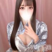 つきは
