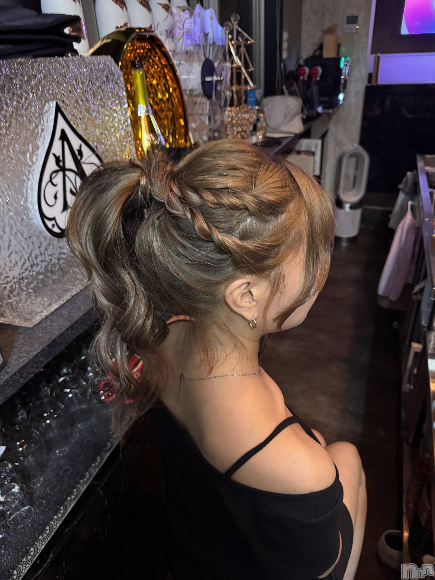 Ʋʥå륺СLOUNGE BLANC(饦󥸥֥) 2025ǯ88̥֥👱🏻‍️🤍