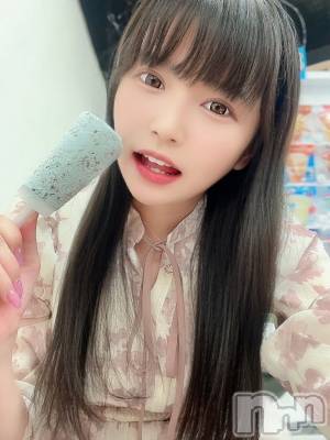 りこ(22) 身長162cm、スリーサイズB89(F).W56.H85。長岡デリヘル BLUE BIRD長岡店(ブルーバードナガオカテン)在籍。
