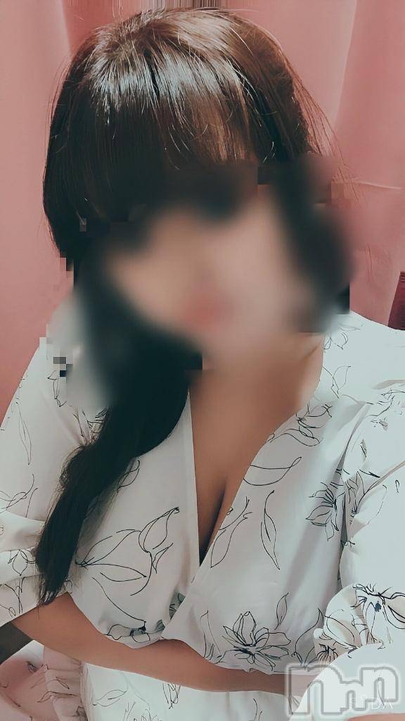 新潟ぽっちゃり新潟市鳥屋野潟ちゃんこ(ニイガタシトヤノガタチャンコ)むぅ(22)の2025年8月16日写メブログ「むぅのこと思い浮かべて…🌙* :ﾟ」