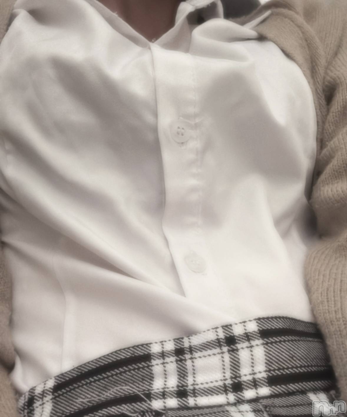 新潟デリヘルCherish Amulet(チェリッシュ アミュレット)あかり(20)の2025年11月6日写メブログ「みなさまこんにちは·͜·ᰔᩚ」