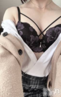 新潟デリヘル Cherish Amulet(チェリッシュ アミュレット) あかり(20)の11月3日写メブログ「みなさまお久しぶりです～(*´︶`)」