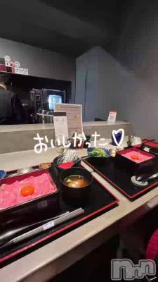 ���٤���