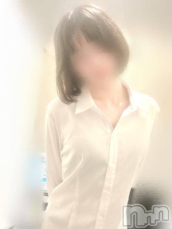 長岡デリヘル純・無垢(ジュンムク)すい☆プラチナ(18)の2025年9月9日写メブログ「お話し聞かせて🌼」