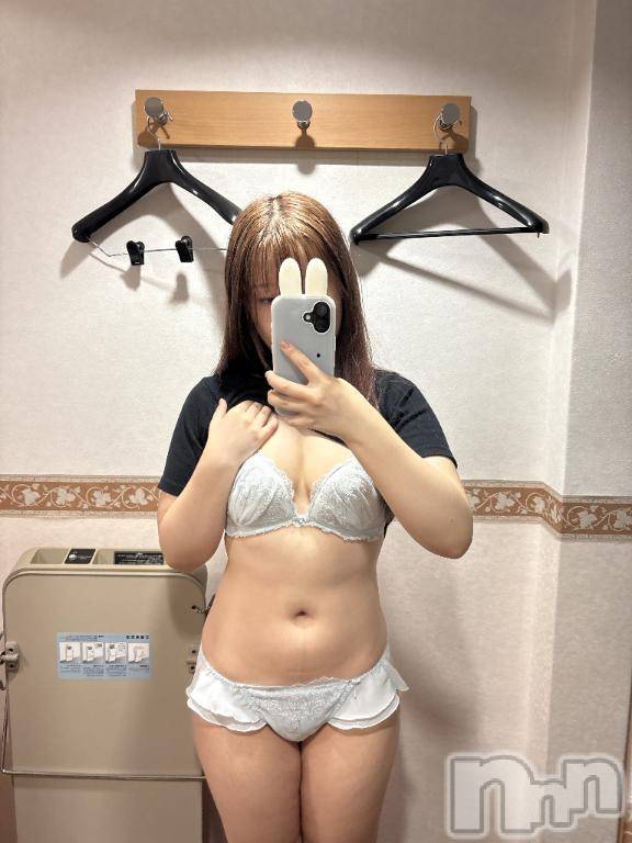 新潟デリヘル奥様特急 新潟店(オクサマトッキュウニイガタテン) ふたば(22)の8月6日写メブログ「到着😚💨」