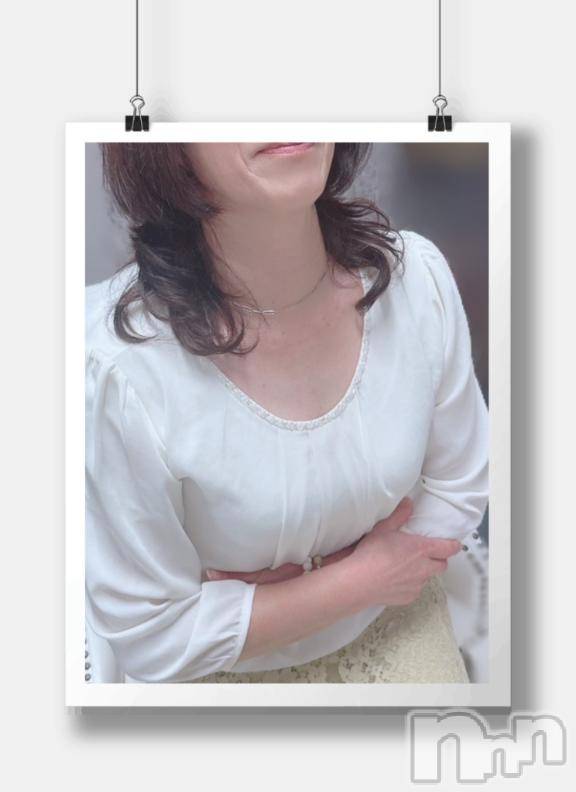 上田発デリヘル人妻華道 上田店(ヒトヅマハナミチウエダテン) 【熟女】かえで(56)の7月26日写メブログ「おはようございます😊」
