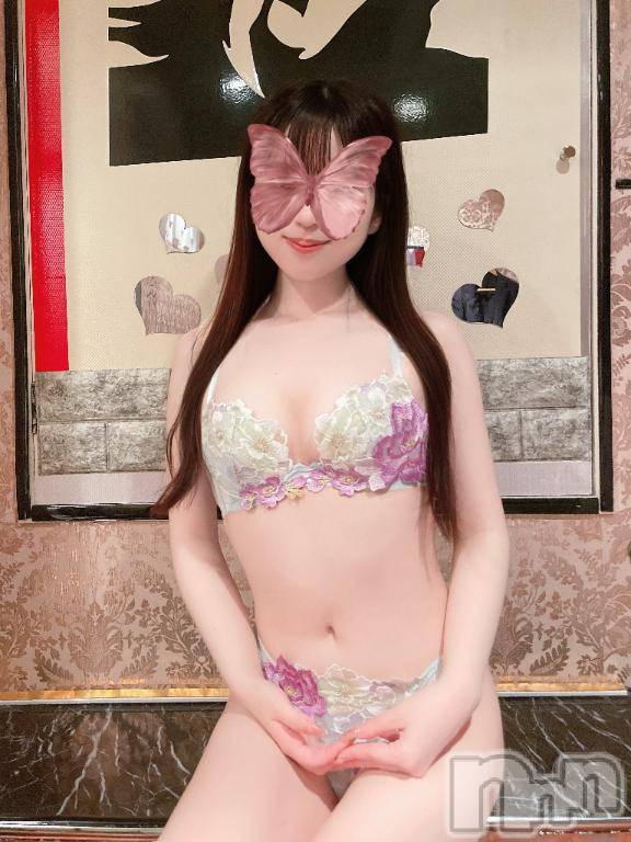 新潟デリヘルMelt(メルト) 【体験入店】きほ(20)の11月2日写メブログ「明日いるよ🤍」