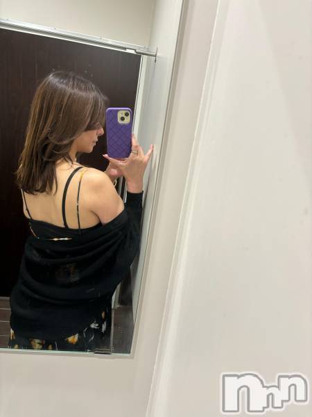 新潟デリヘル(ニイガタデリヘルイインカイホープ)の2025年12月30日お店速報「奇跡の44歳💖スタイル抜群✨超綺麗系美人お姉さん💕なな初出勤🌠」